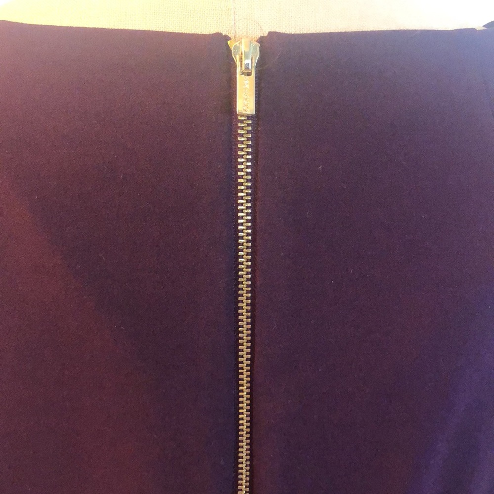 Classic ElegantCalvin Klein Burgundy Fall/Winter Dress - Picture 4 of 12